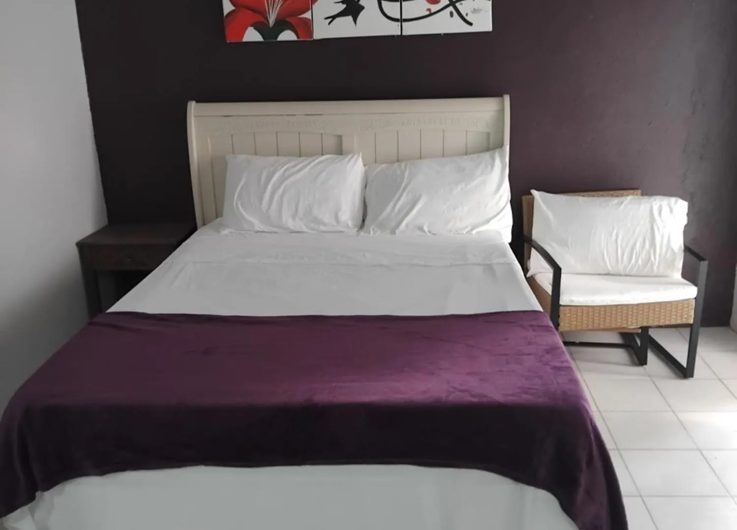 The Studio Apartment At Csompo Silver Manor Kupuis Jamaica